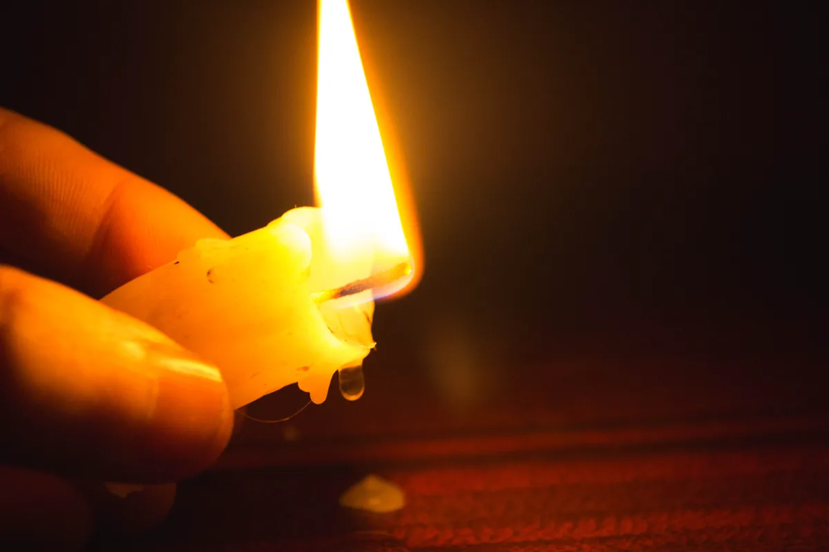 Black Veil Candle